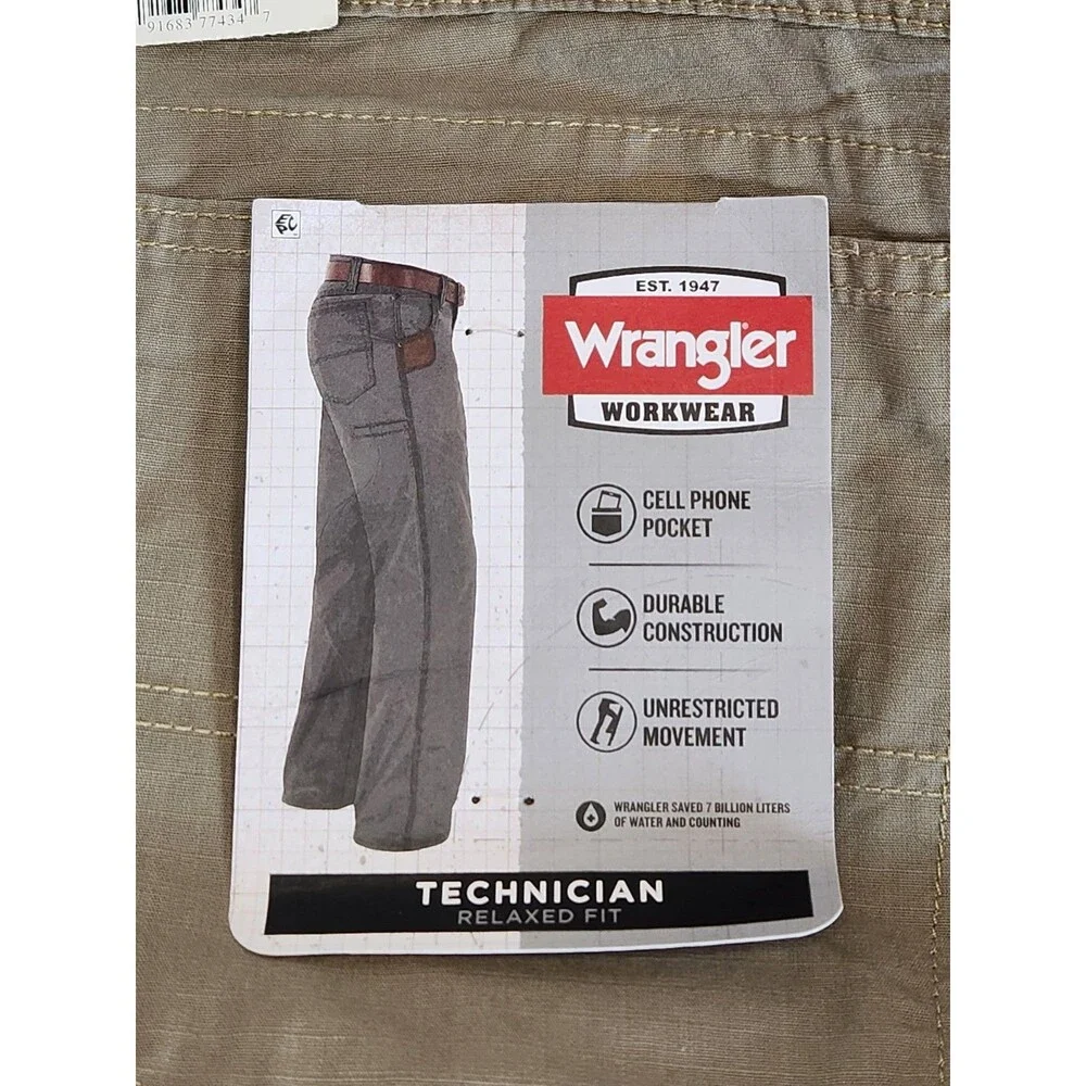 NWT Wrangler Workwear Technician Pants Men's 42x30 Brown‎ Relaxed Fit Straight